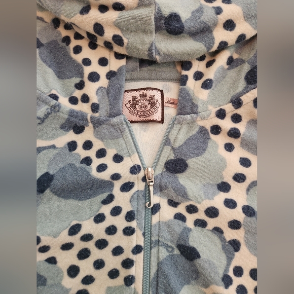 (SOLD) Vintage Y2K Juicy Couture Terry Cloth Shirt short sleeve - Picture 12 of 12